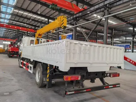 Foton  продам манипулятор бортовой грузовик с краном шасси 15тонн кран 6,3тоннонн 2020 года за 28 990 000 тг. в Атырау – фото 51