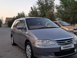 Honda Odyssey 2000 годаfor4 500 000 тг. в Алматы