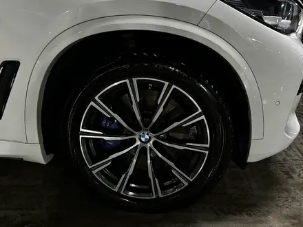 BMW X5 2019 года за 31 500 000 тг. в Шымкент – фото 6