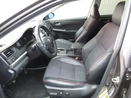 Toyota Camry 2016 года за 6 720 100 тг. в Актобе – фото 7