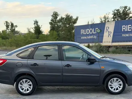 ВАЗ (Lada) Granta 2190 2017 года за 2 400 000 тг. в Семей – фото 6