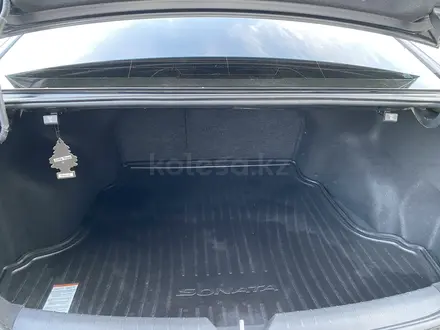 Hyundai Sonata 2018 года за 9 000 000 тг. в Караганда – фото 47