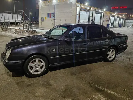 Mercedes-Benz E 280 1996 года за 2 200 000 тг. в Алматы – фото 2