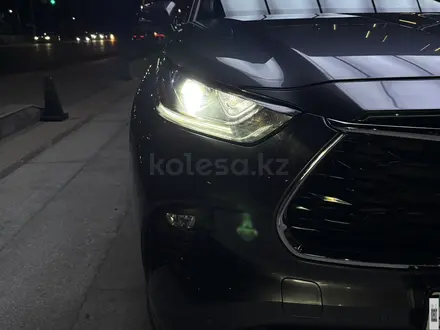 Toyota Highlander 2023 года за 29 000 000 тг. в Шымкент – фото 11