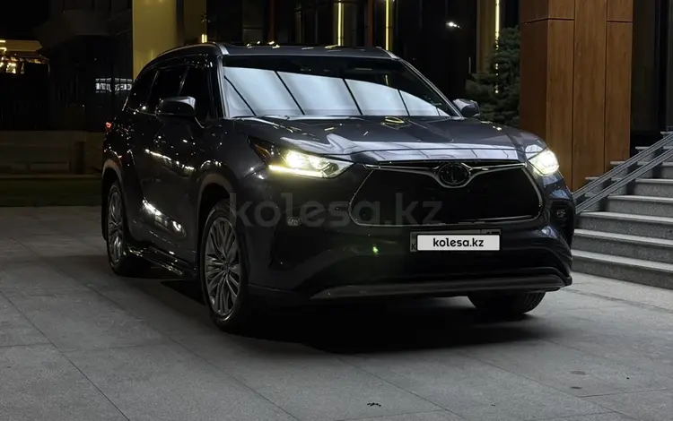 Toyota Highlander 2023 года за 29 000 000 тг. в Шымкент