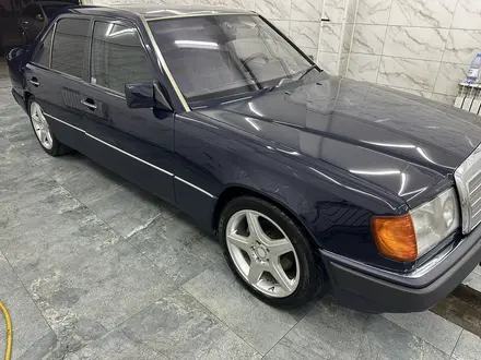 Mercedes-Benz E 200 1992 года за 3 200 000 тг. в Тараз – фото 11