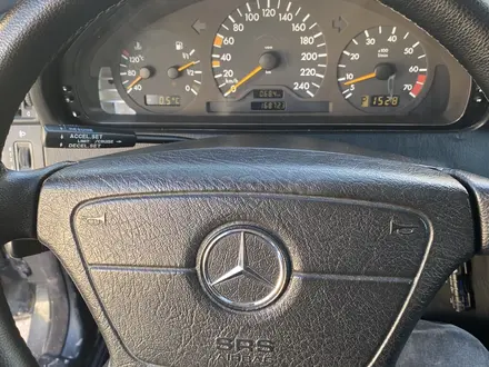 Mercedes-Benz C 200 2000 года за 4 100 000 тг. в Жанаозен – фото 18