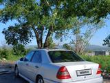 Mercedes-Benz C 180 1995 годаүшін1 300 000 тг. в Усть-Каменогорск – фото 5