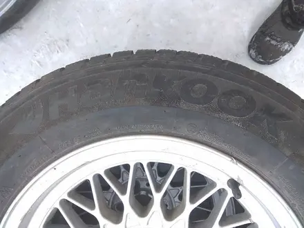 Шины 235/60 R16 — "Hankook WinterI* Cept Evo" (Венгрия), зимние за 125 000 тг. в Астана – фото 7