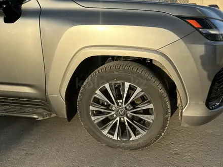 Lexus LX 600 2022 года за 75 000 000 тг. в Кокшетау – фото 4