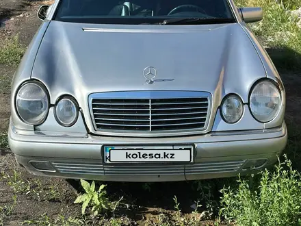 Mercedes-Benz E 320 1996 года за 1 800 000 тг. в Шымкент – фото 4