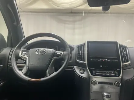 Toyota Land Cruiser 2016 года за 30 900 000 тг. в Алматы – фото 9