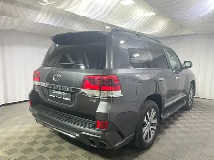 Toyota Land Cruiser 2016 года за 30 900 000 тг. в Алматы – фото 18