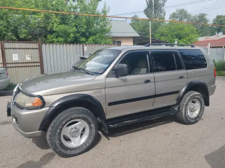 Mitsubishi Montero Sport 2001 года за 4 500 000 тг. в Алматы – фото 3