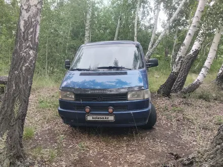 Volkswagen Multivan 1995 года за 3 850 000 тг. в Рудный