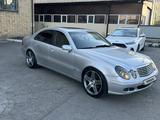 Mercedes-Benz E 320 2002 года за 5 200 000 тг. в Караганда – фото 5