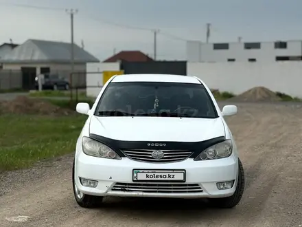 Toyota Camry 2005 года за 4 100 000 тг. в Тараз