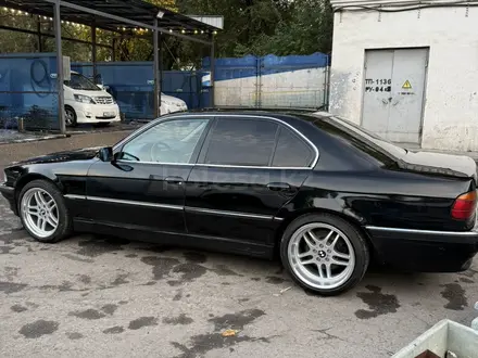 BMW 728 1997 года за 3 400 000 тг. в Алматы – фото 10
