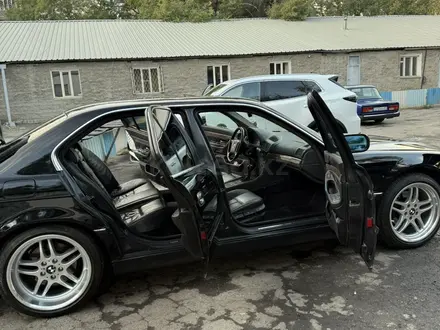 BMW 728 1997 года за 3 400 000 тг. в Алматы – фото 4