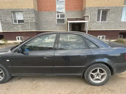 Audi A4 1999 года за 1 800 000 тг. в Актобе – фото 8