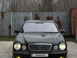 Mercedes-Benz E 320 2000 года за 4 900 000 тг. в Алматы – фото 5