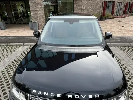 Land Rover Range Rover 2014 года за 22 000 000 тг. в Алматы – фото 16