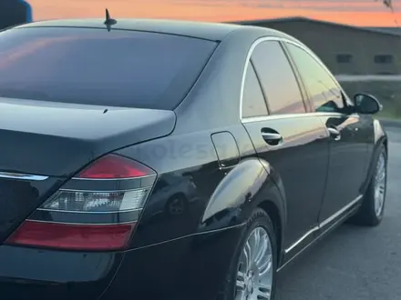 Mercedes-Benz S 500 2006 года за 6 000 000 тг. в Актобе – фото 10