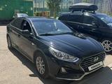 Hyundai Sonata 2018 года за 7 500 000 тг. в Астана