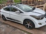 Hyundai Elantra 2013 годаүшін8 000 000 тг. в Астана – фото 4