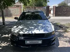 Mitsubishi Galant, 1996