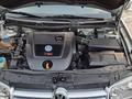 Volkswagen Golf 2002 годаfor2 700 000 тг. в Алматы – фото 12