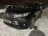 Toyota Highlander 2019 года за 18 000 000 тг. в Усть-Каменогорск – фото 2