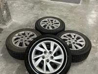 Зимняя резина Maxxis 195/65/15 на дисках Hyundai Elantra за 90 000 тг. в Астана