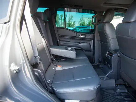 Toyota Land Cruiser Prado Prestige 2025 года за 38 990 000 тг. в Алматы – фото 16