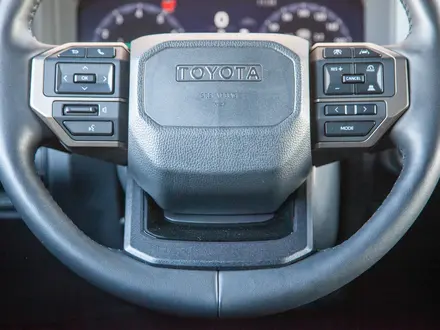Toyota Land Cruiser Prado Prestige 2025 года за 38 990 000 тг. в Алматы – фото 17