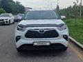 Toyota Highlander 2022 года за 26 500 000 тг. в Алматы – фото 2