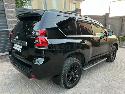 Toyota Land Cruiser Prado 2018 года за 24 500 000 тг. в Алматы – фото 4