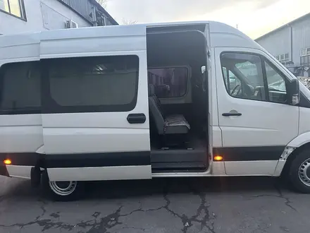 Volkswagen  Crafter 2008 года за 9 300 000 тг. в Алматы – фото 7