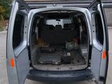 Volkswagen Caddy 2009 годаүшін3 800 000 тг. в Усть-Каменогорск – фото 5