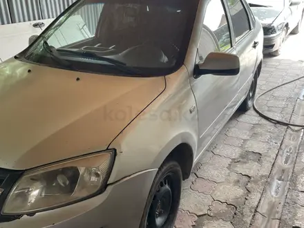 ВАЗ (Lada) Granta 2190 2013 года за 1 650 000 тг. в Алматы – фото 2
