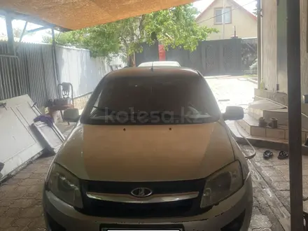 ВАЗ (Lada) Granta 2190 2013 года за 1 650 000 тг. в Алматы