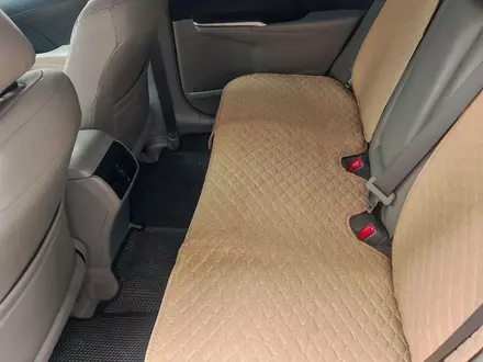 Toyota Camry 2014 года за 6 200 000 тг. в Жанаозен – фото 11