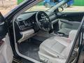Toyota Camry 2014 года за 6 200 000 тг. в Жанаозен – фото 3