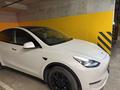 Tesla Model Y 2023 года за 16 500 000 тг. в Алматы