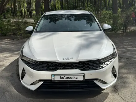 Kia K5 2022 года за 14 500 000 тг. в Темиртау – фото 5