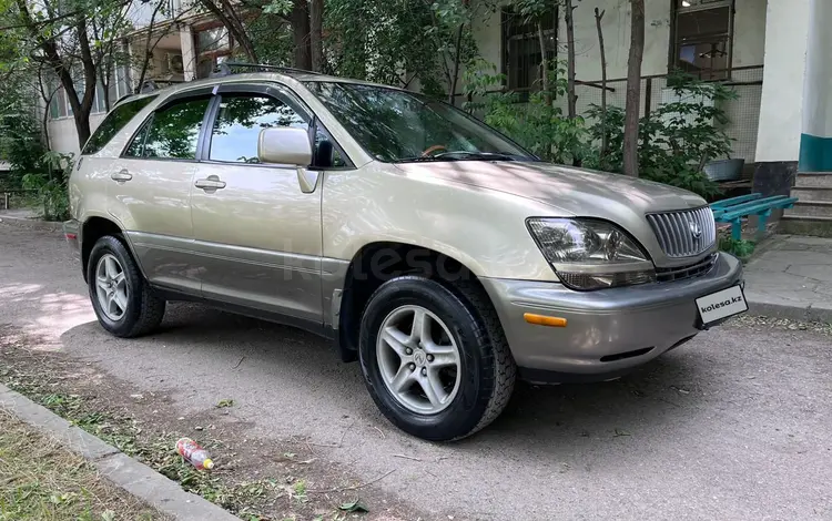 Lexus RX 300 1999 годаүшін5 200 000 тг. в Тараз