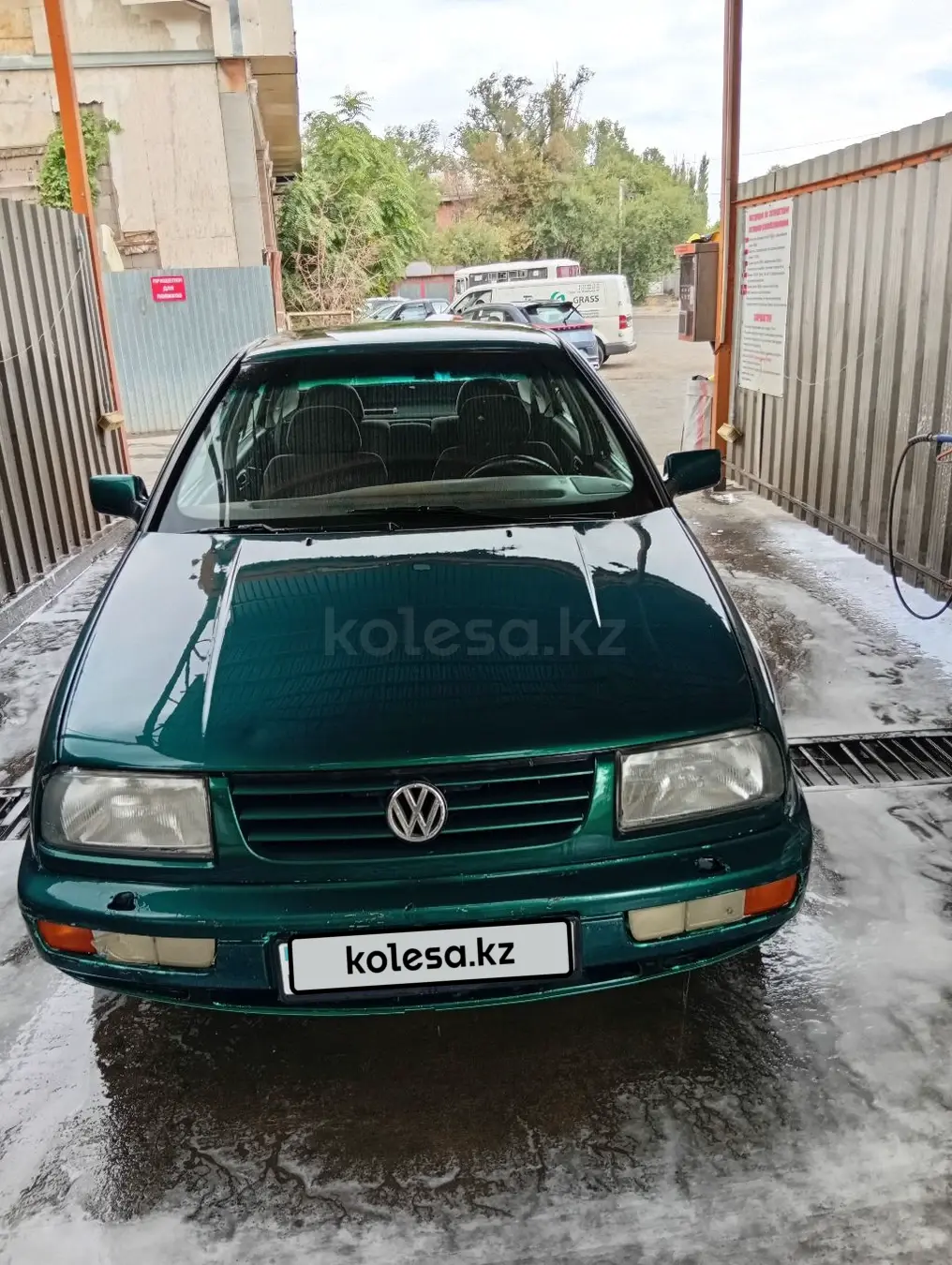 Volkswagen Vento, 1996