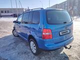 Volkswagen Touran 2003 года за 2 300 000 тг. в Караганда – фото 5