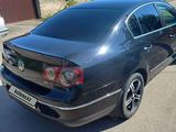 Volkswagen Passat 2006 годаүшін4 200 000 тг. в Караганда – фото 4