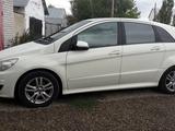 Mercedes-Benz B 180 2010 года за 3 250 000 тг. в Актобе – фото 2